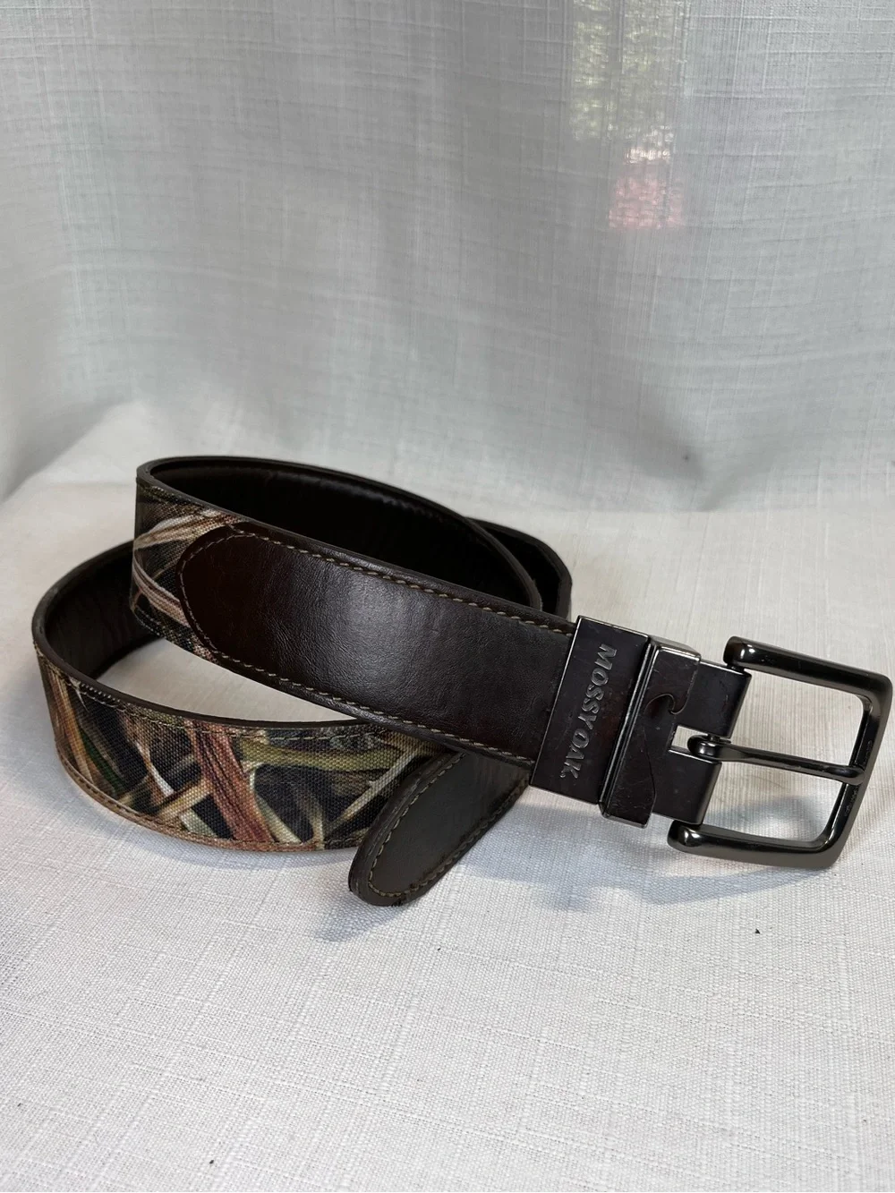 Mossy Oak Reversible Camo Brown Leather Belt Size 30-32 Hunting Outdoor